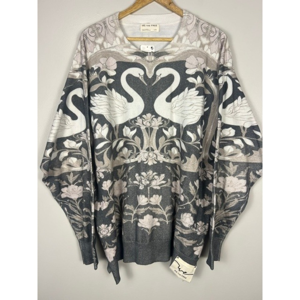 We The Free Nouvelle Swan Graphic Oversized Sweater Washed Black Combo Size L